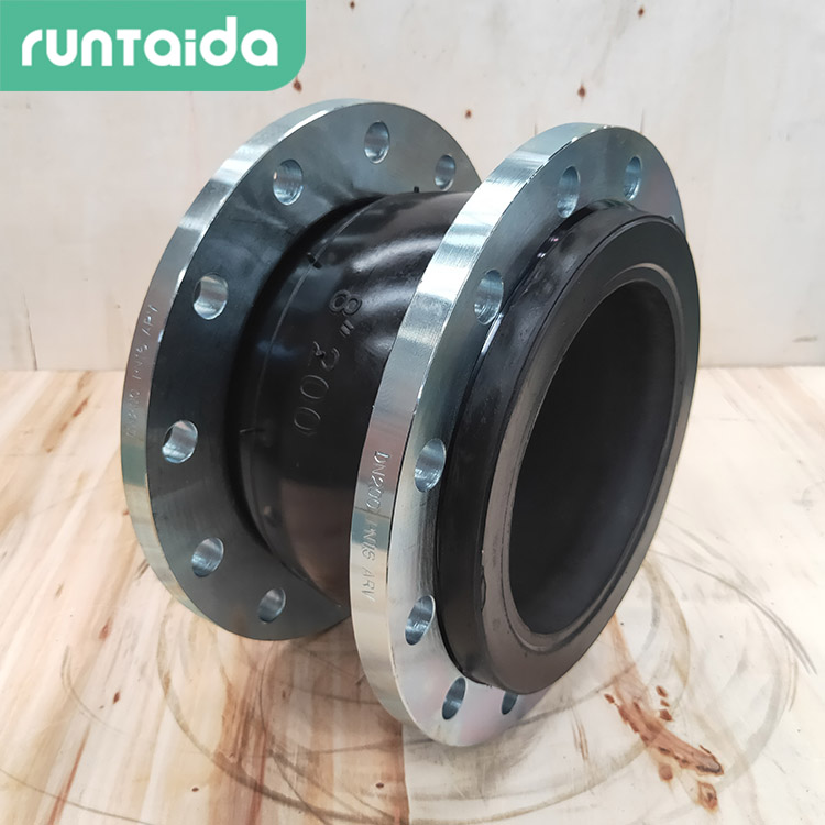 潤泰達-撓性橡膠接頭可(kě)撓曲橡膠接頭可曲繞橡膠軟接頭