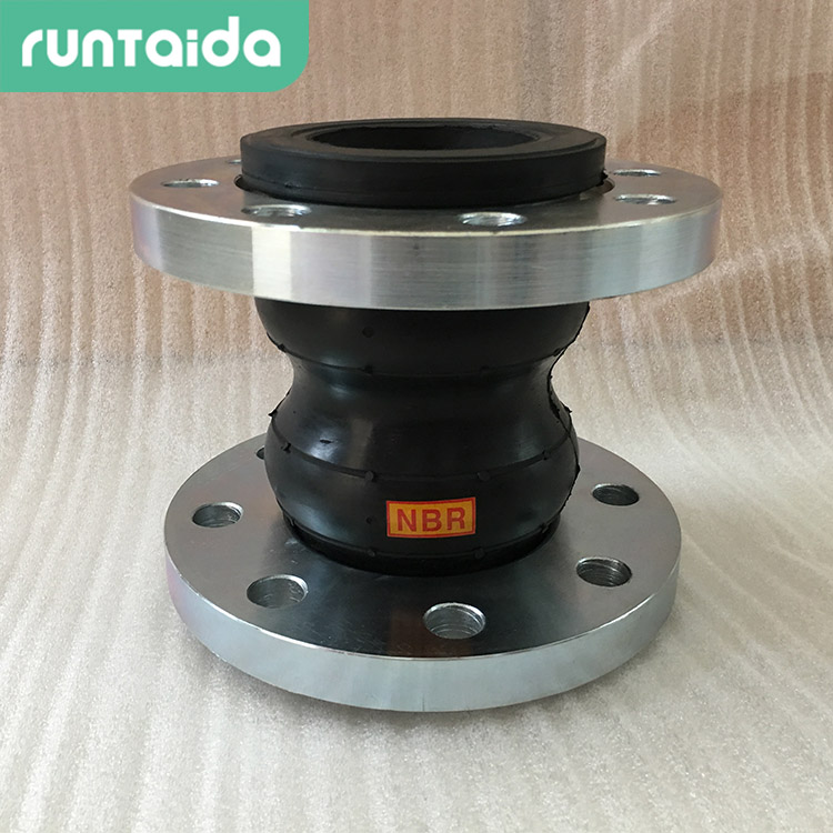 雙（shuāng）球體橡膠接頭相比雙球體橡膠（jiāo）接頭的優勢（shì）